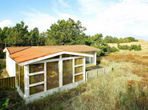 Two-Bedroom Holiday home in Ålbæk 5